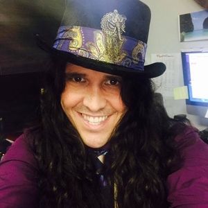 Meet your Posher, Chuck